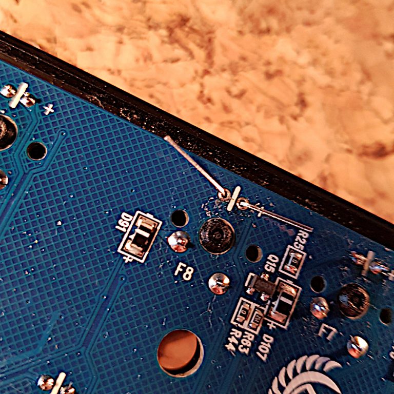 Replacing broken LED’s on my Ducky keyboard Martin Koel